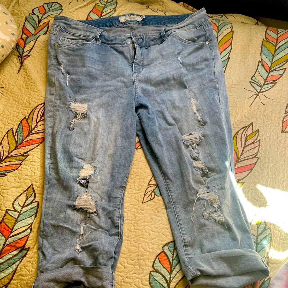 Torrid crop size 20
